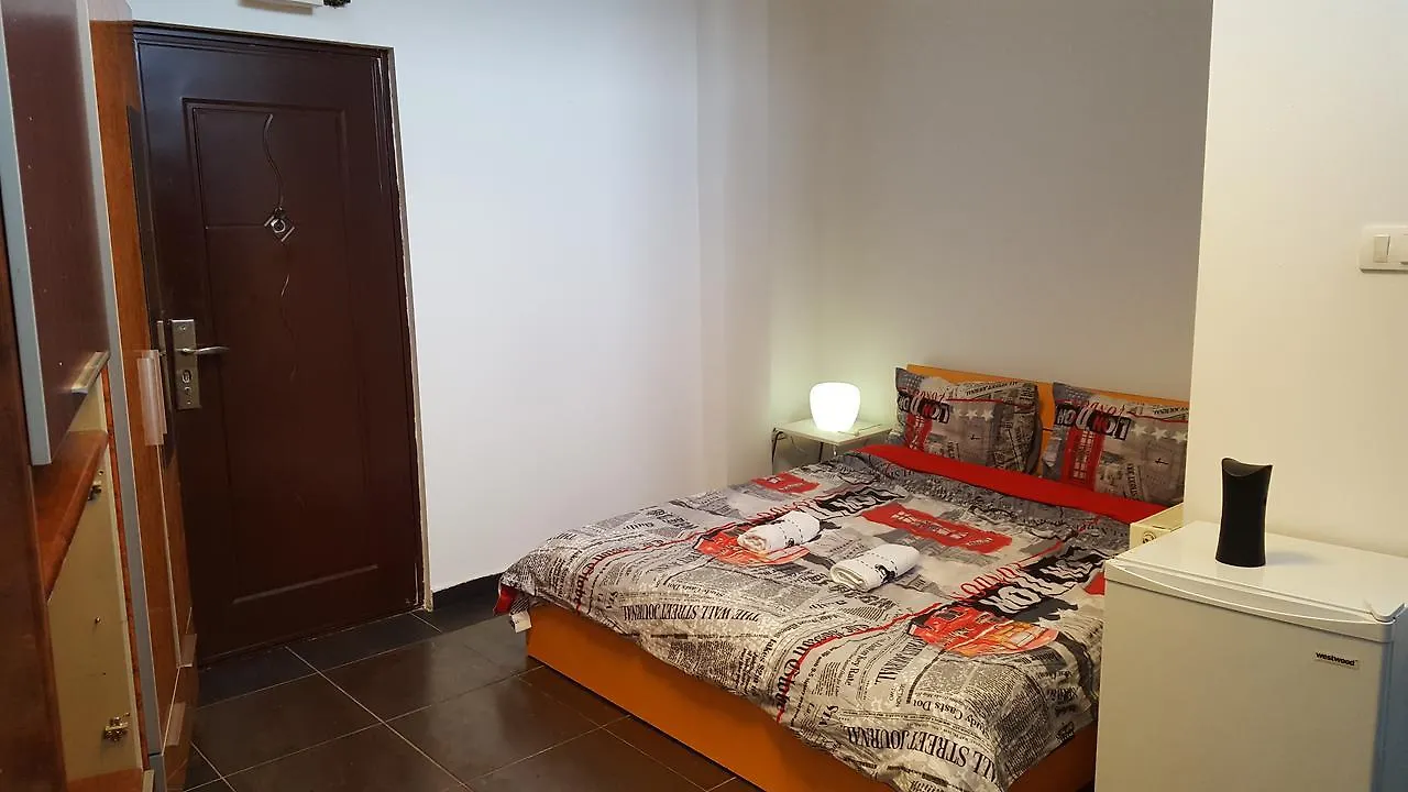 Pipera Park Lake View Apartments Бухарест 0*,