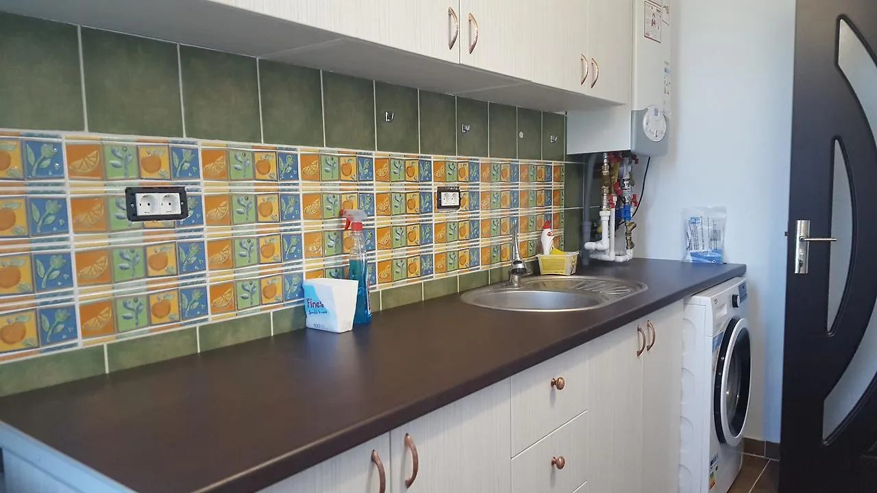 Pipera Park Lake View Apartments Бухарест